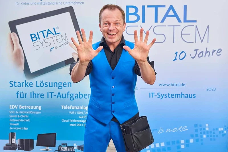 Showeinlage, Moderation, Stehempfang Anmiation, Messestand Betreuung